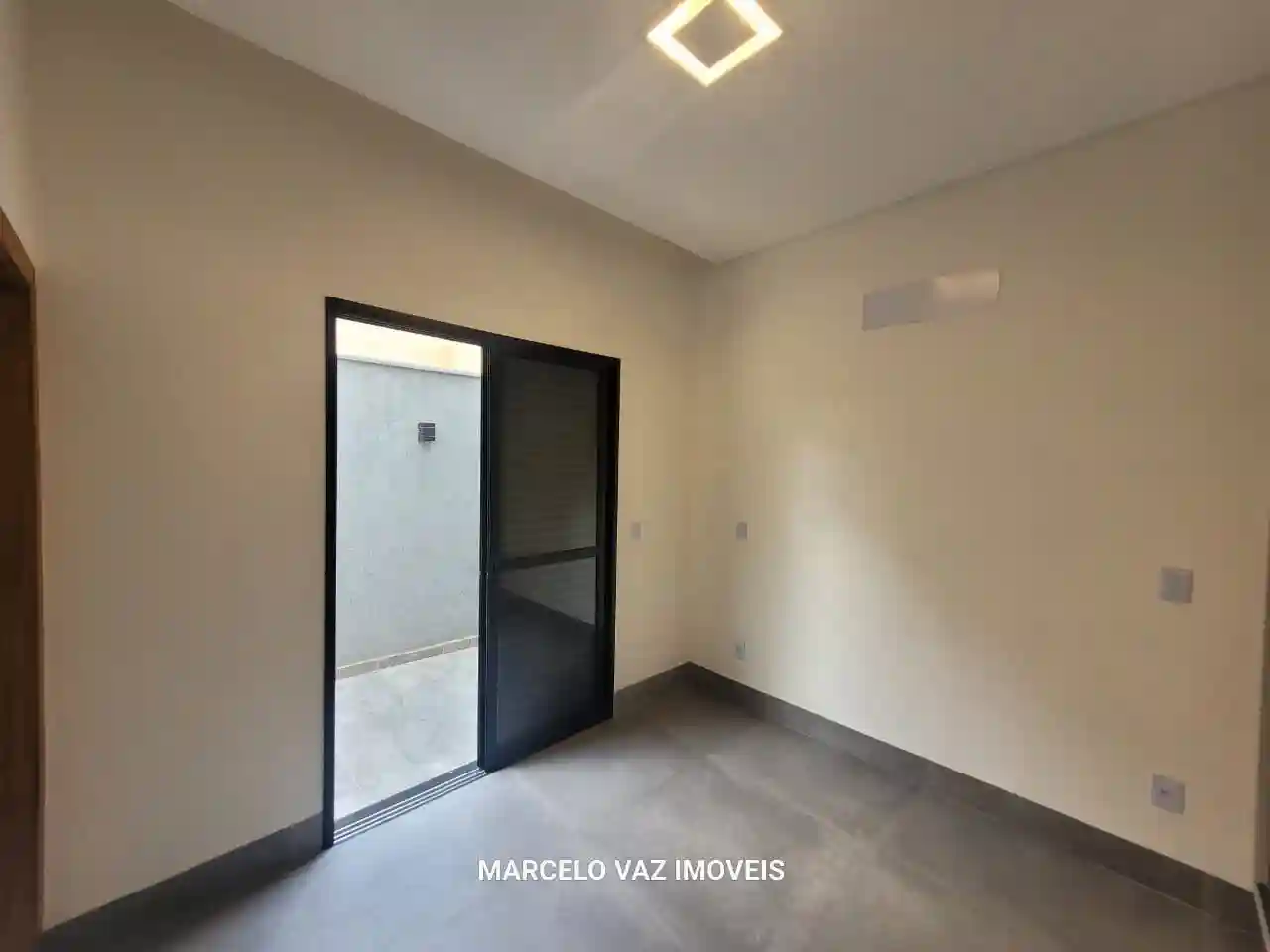 Casa de Condomínio com 3 quartos à venda, 275m² — foto 17 de 22