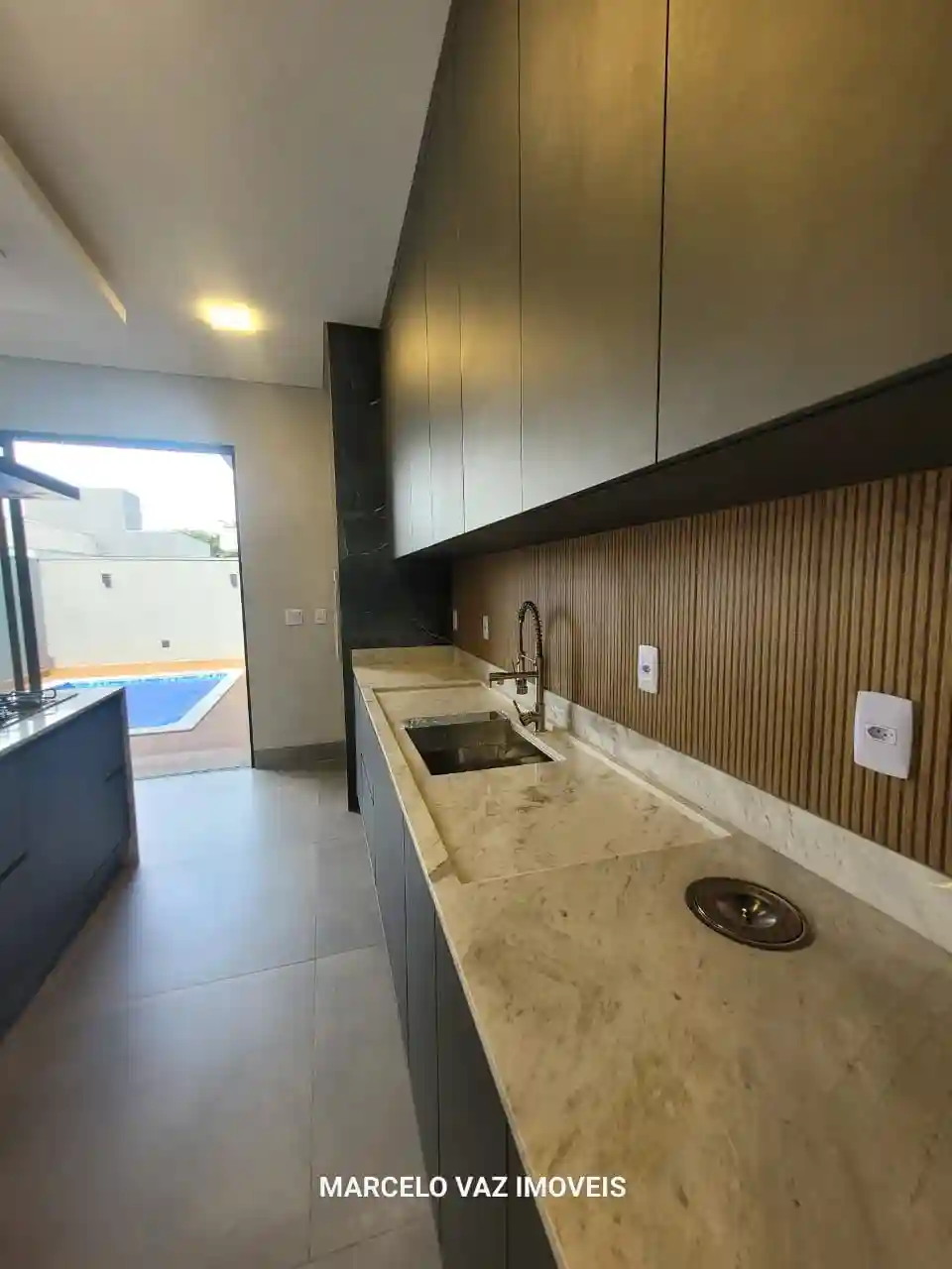 Casa de Condomínio com 3 quartos à venda, 275m² — foto 22 de 22