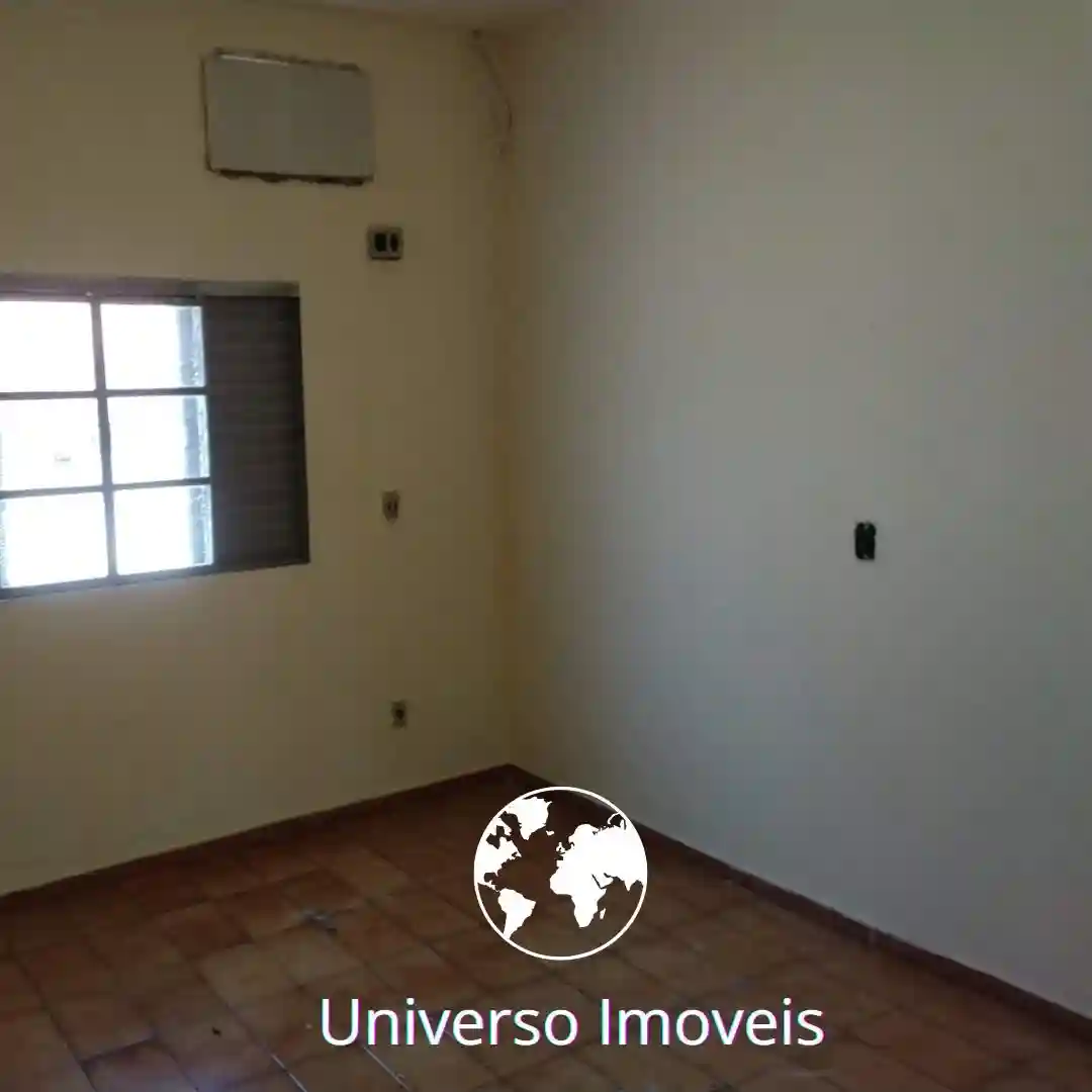 Casa com 3 quartos à venda, 200m² — foto 4 de 15