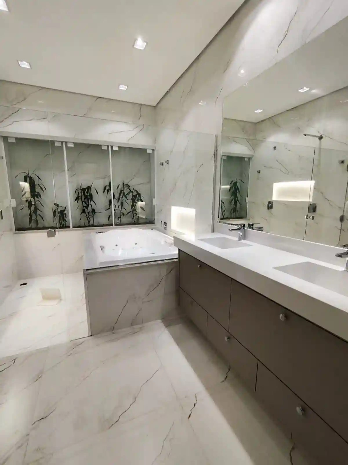 Casa de Condomínio com 3 quartos à venda, 360m² — foto 13 de 20