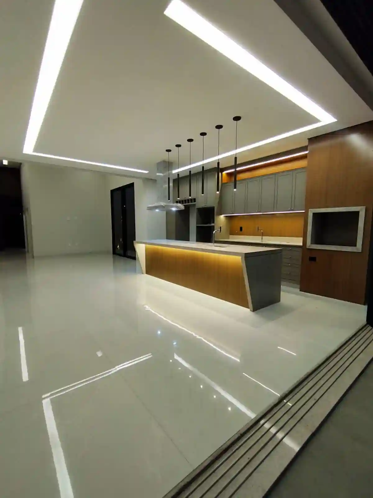 Casa de Condomínio com 3 quartos à venda, 360m² — foto 4 de 20