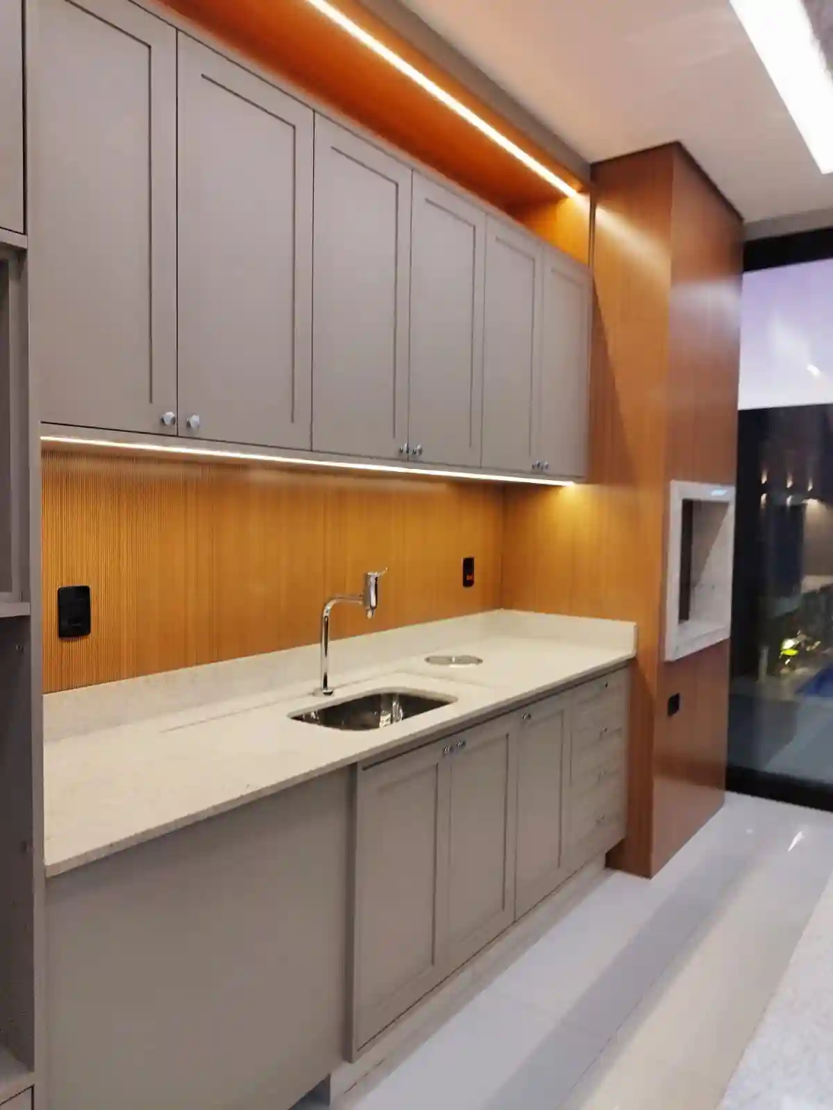 Casa de Condomínio com 3 quartos à venda, 360m² — foto 11 de 20