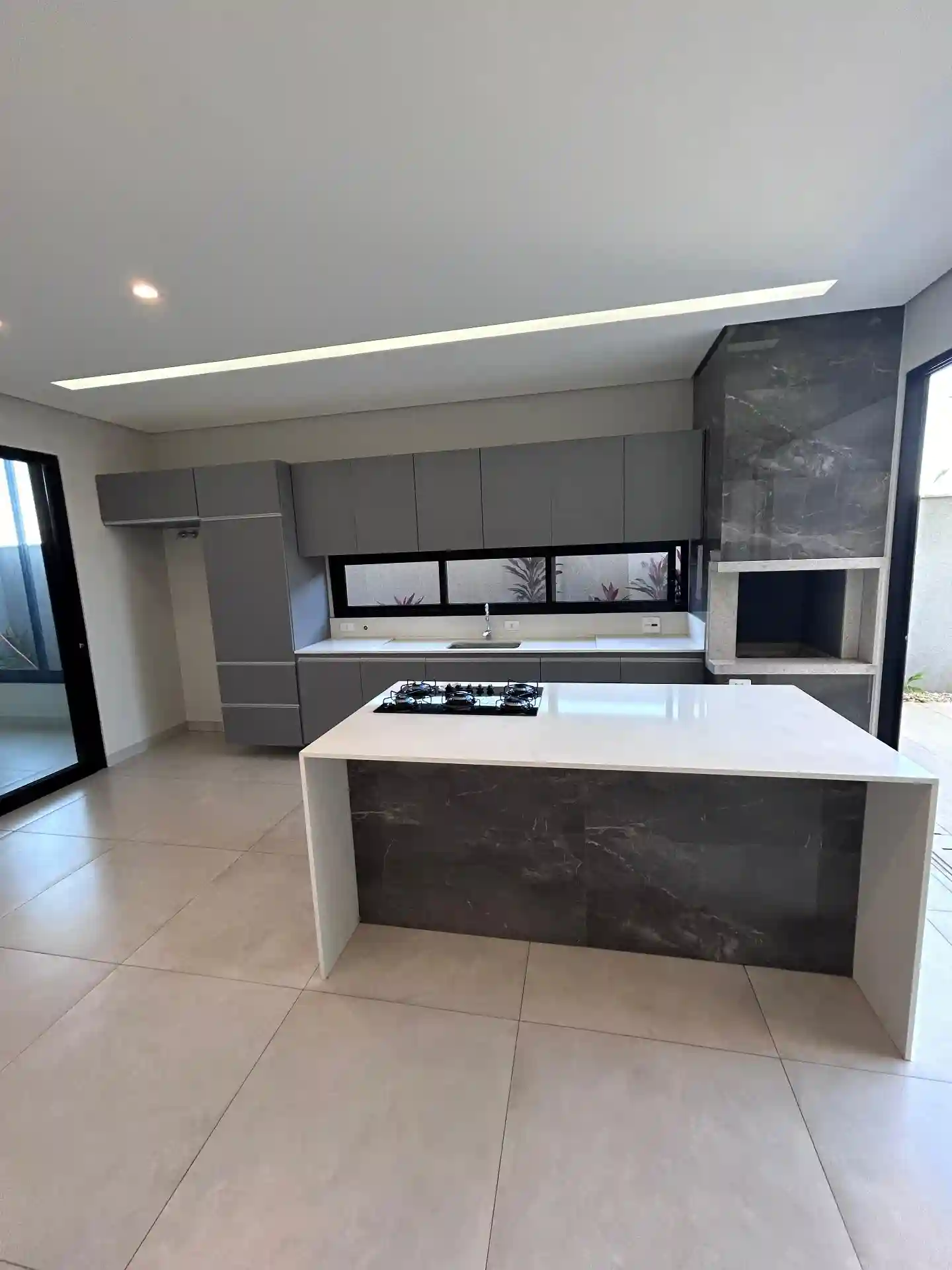 Casa de Condomínio com 3 quartos à venda, 170m² — foto 6 de 19