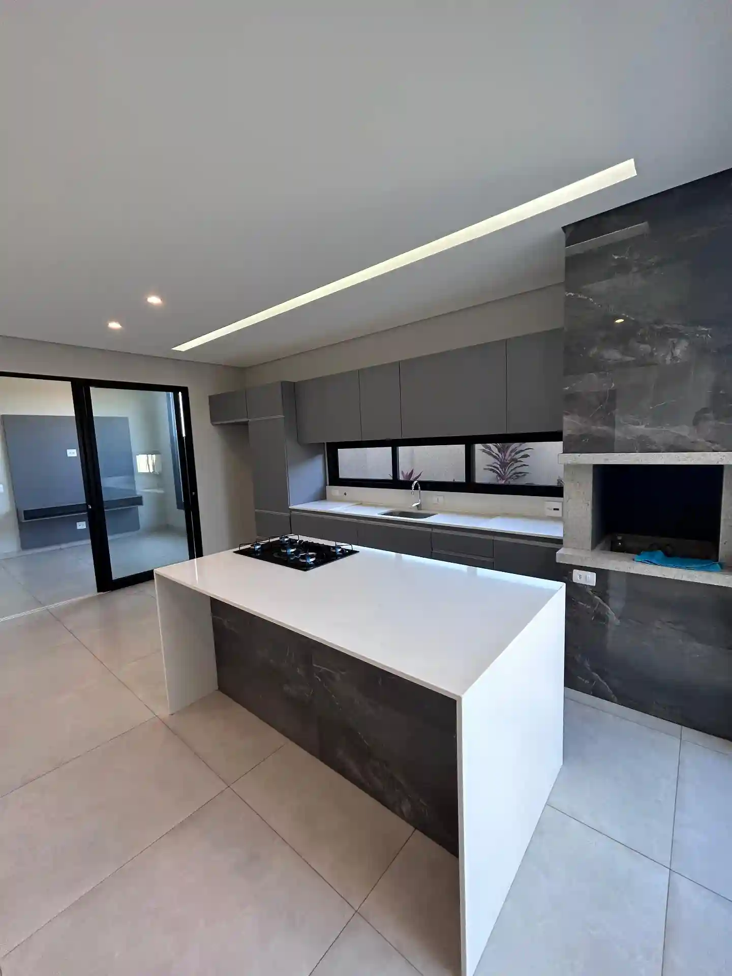 Casa de Condomínio com 3 quartos à venda, 170m² — foto 7 de 19