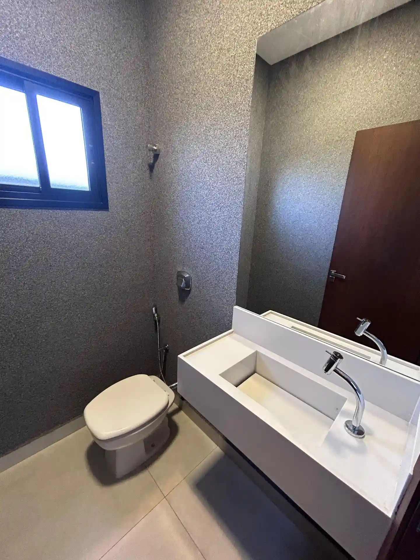 Casa de Condomínio com 3 quartos à venda, 170m² — foto 14 de 19