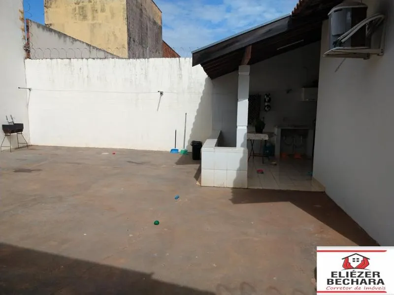 Casa à venda — foto 3 de 8