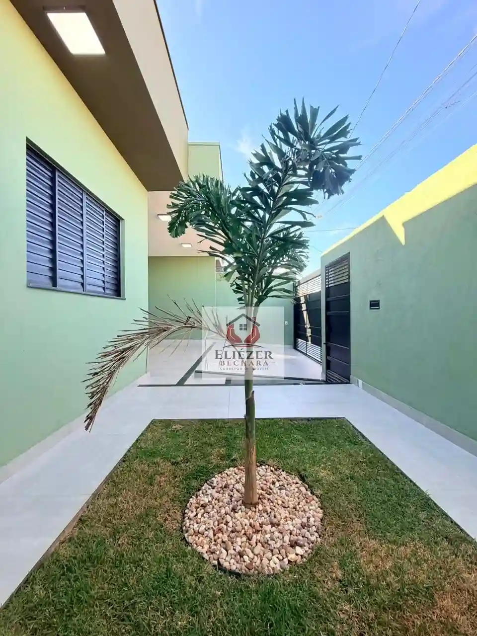 Casa com 3 quartos à venda, 90m² — foto 16 de 18
