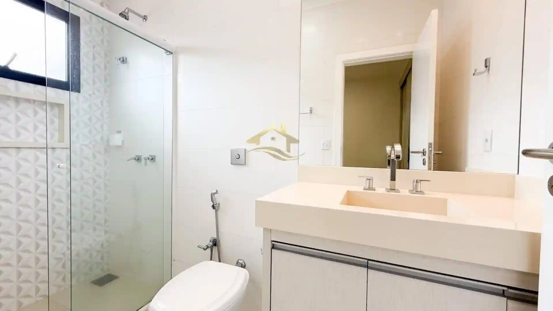 Casa de Condomínio com 4 quartos à venda, 323m² — foto 16 de 43