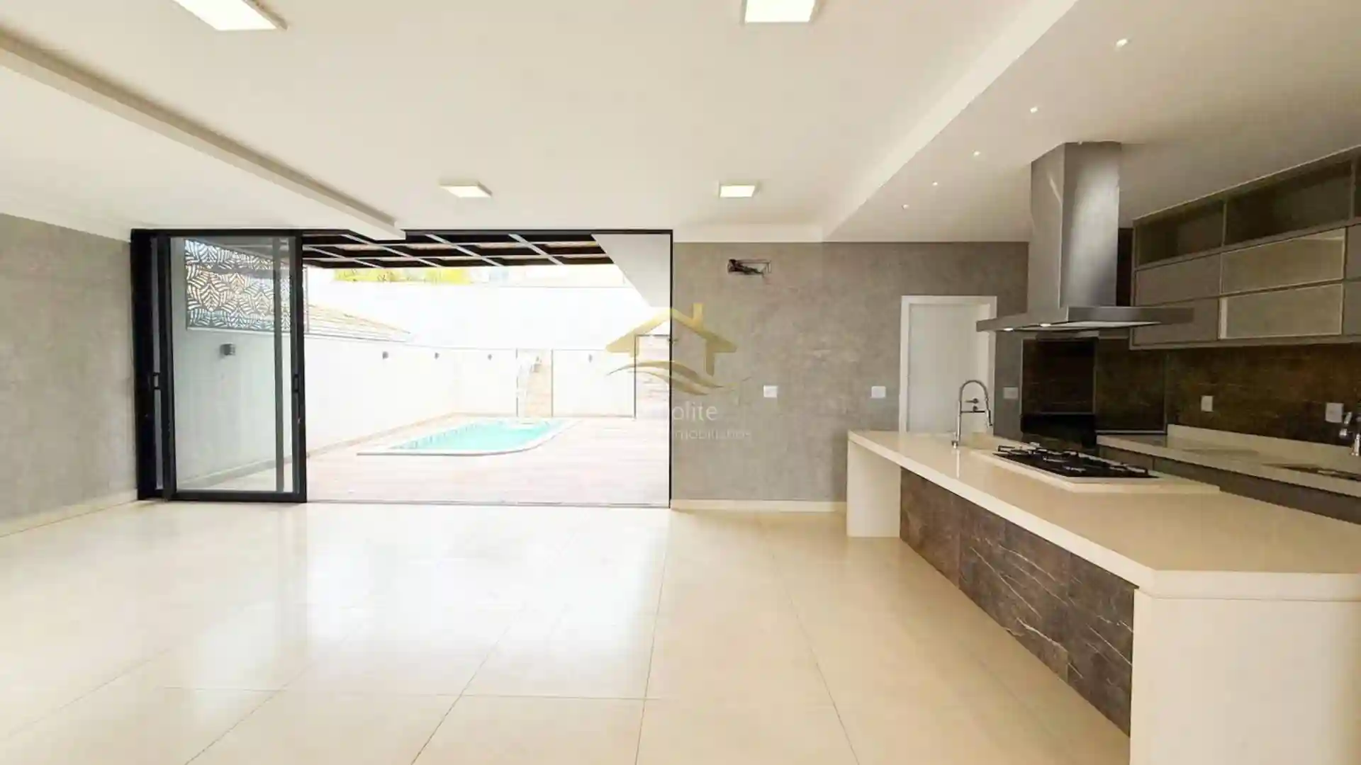 Casa de Condomínio com 4 quartos à venda, 323m² — foto 30 de 43