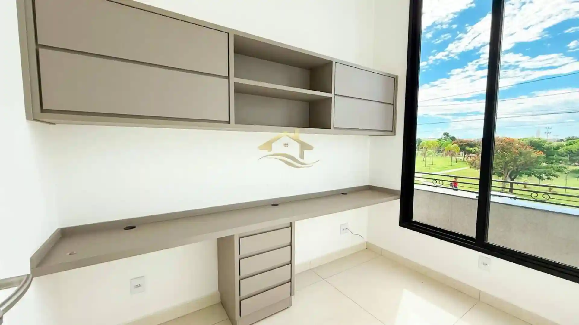 Casa de Condomínio com 4 quartos à venda, 323m² — foto 25 de 43