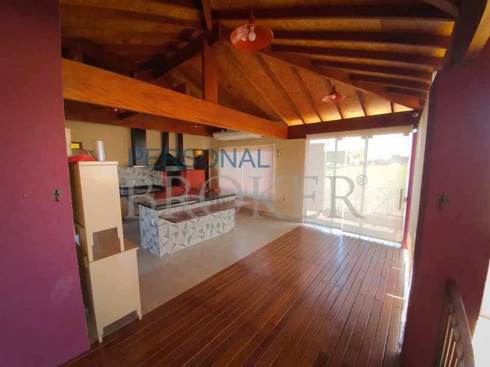 Casa de Condomínio à venda — foto 9 de 9