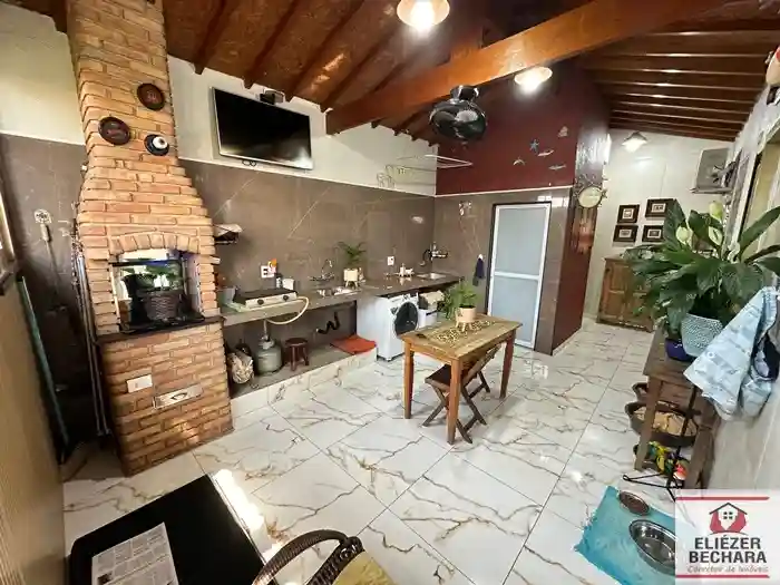 Casa de Condomínio com 2 quartos à venda, 130m² — foto 1 de 22