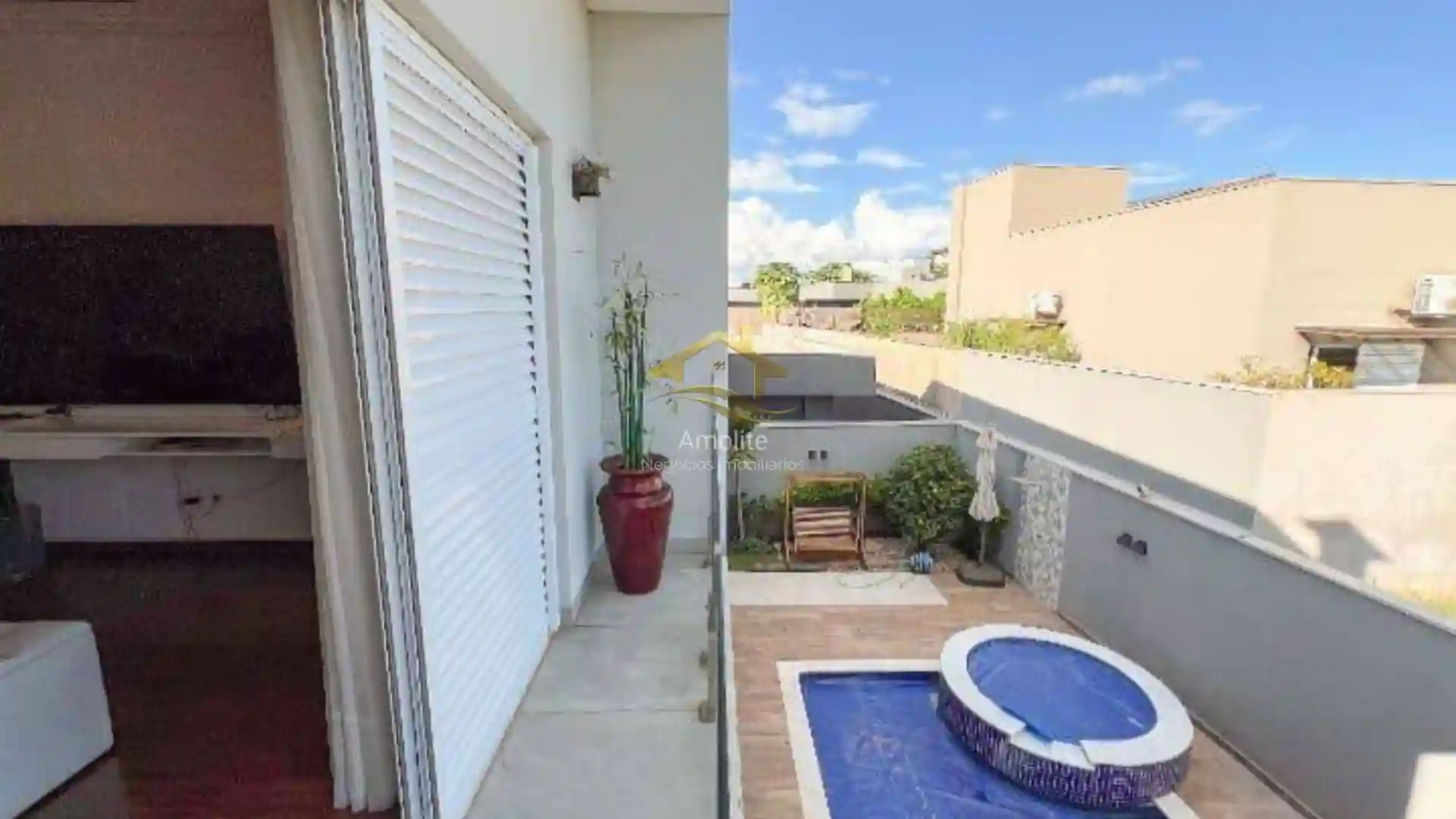 Casa de Condomínio com 4 quartos à venda, 300m² — foto 21 de 35