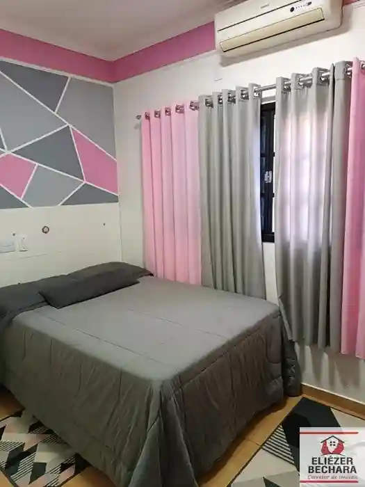Casa com 3 quartos à venda, 253m² — foto 10 de 22