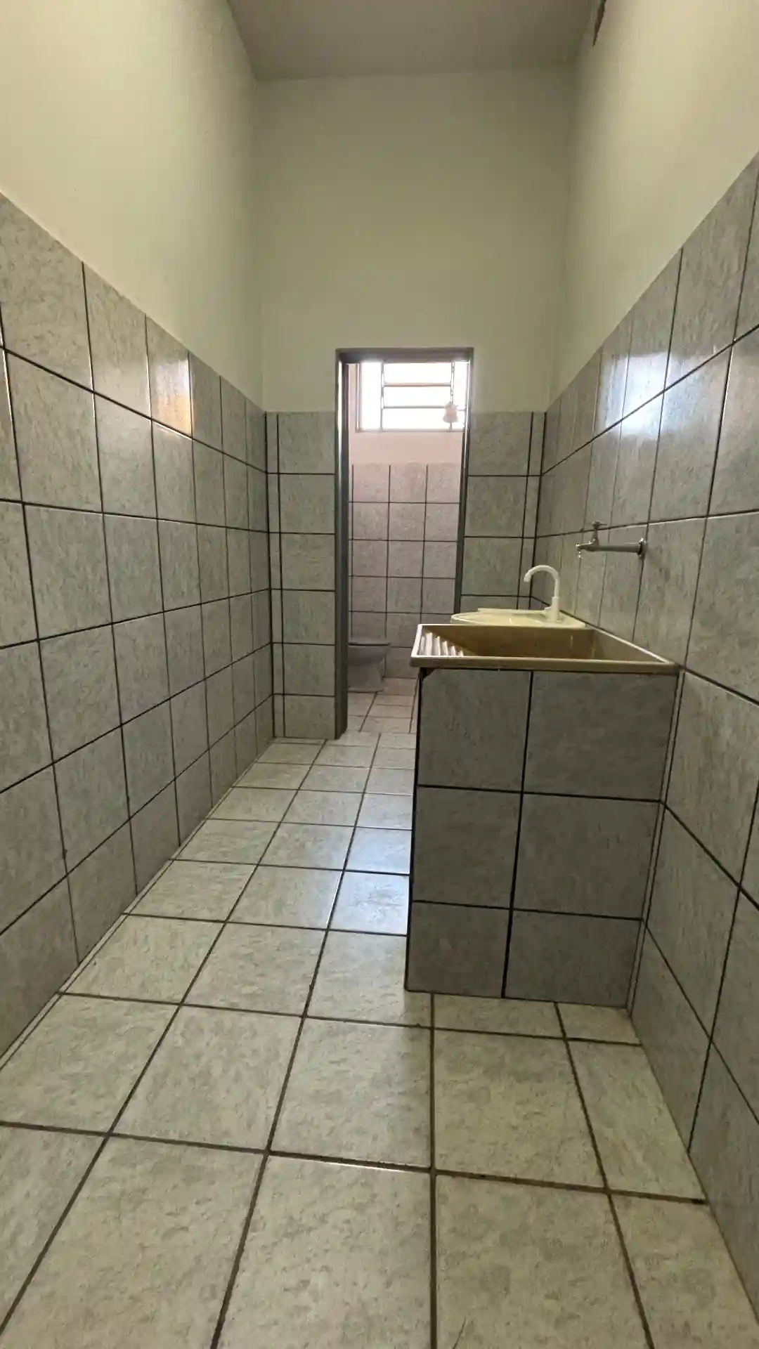 Loja / Salão / Ponto Comercial  para aluguel, 180m² — foto 7 de 7