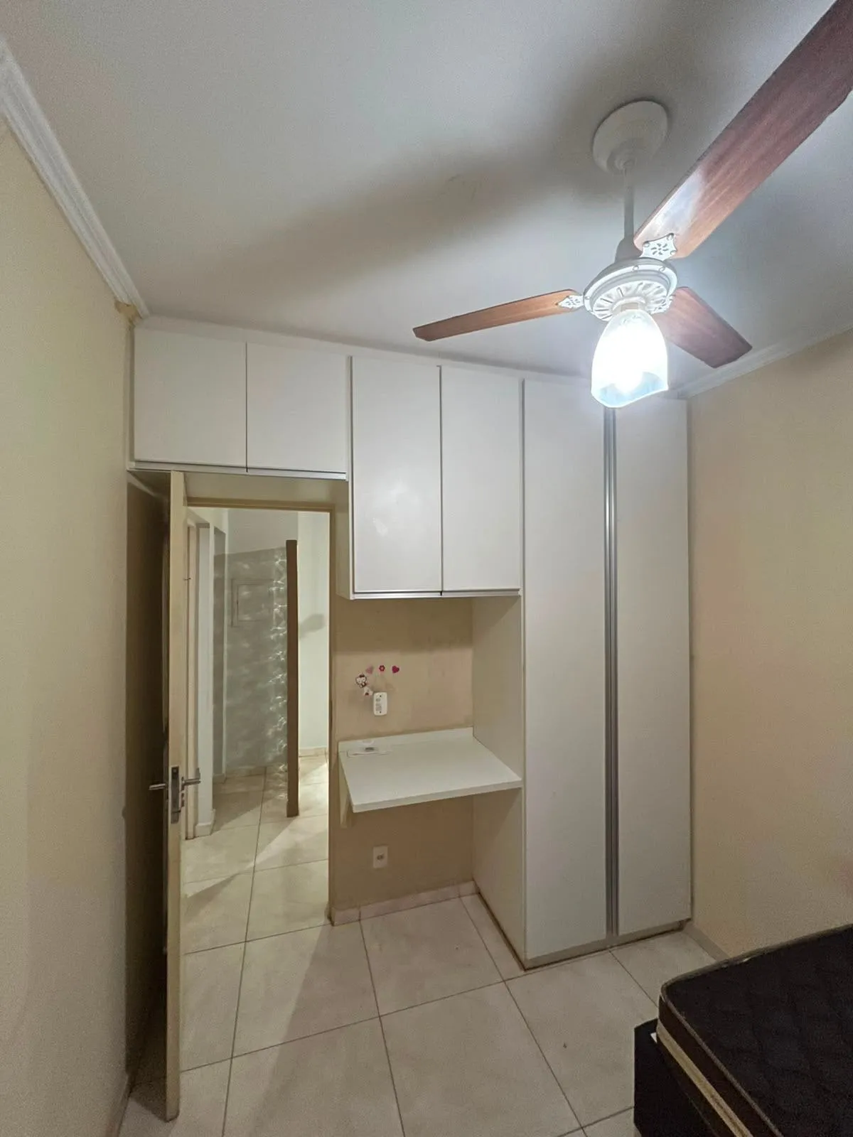 Apartamento com 2 quartos à venda, 46m² — foto 2 de 7