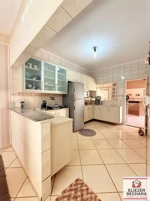 Casa com 3 quartos à venda, 160m² — foto 8 de 39