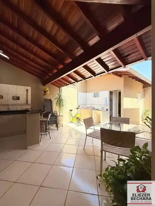 Casa com 3 quartos à venda, 160m² — foto 10 de 39