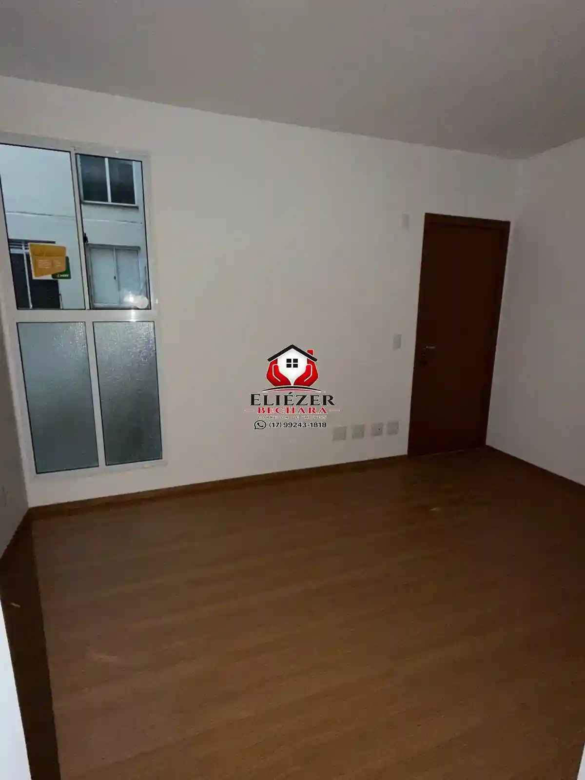 Apartamento com 2 quartos à venda, 40m² — foto 2 de 10
