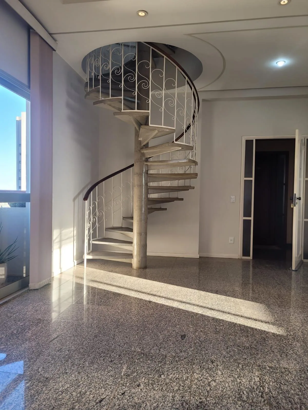 Apartamento com 3 quartos à venda, 265m² — foto 21 de 51