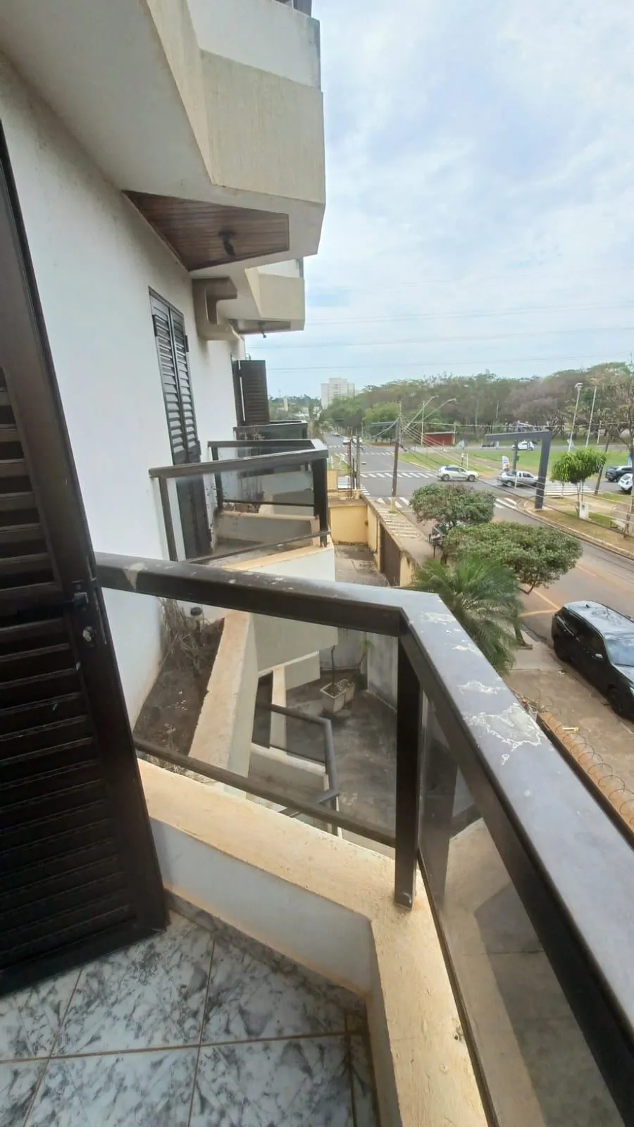 Apartamento com 3 quartos à venda, 108m² — foto 2 de 19