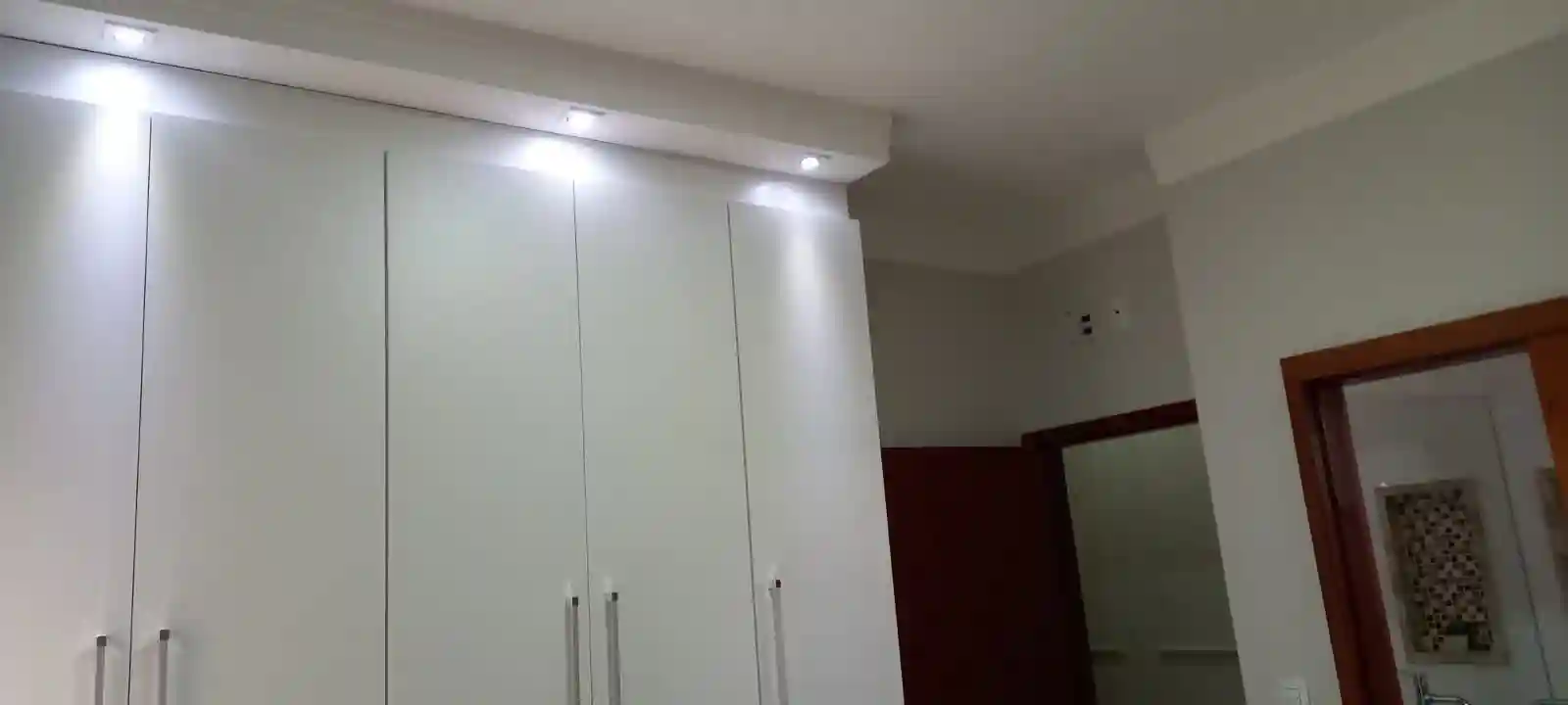 Casa de Condomínio com 3 quartos à venda, 235m² — foto 24 de 30