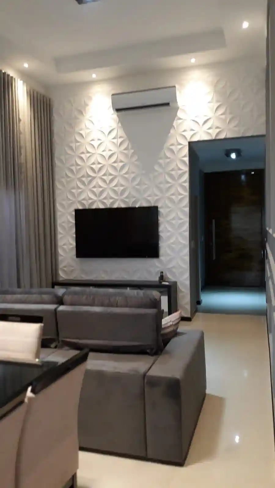 Casa de Condomínio com 3 quartos à venda, 235m² — foto 4 de 30