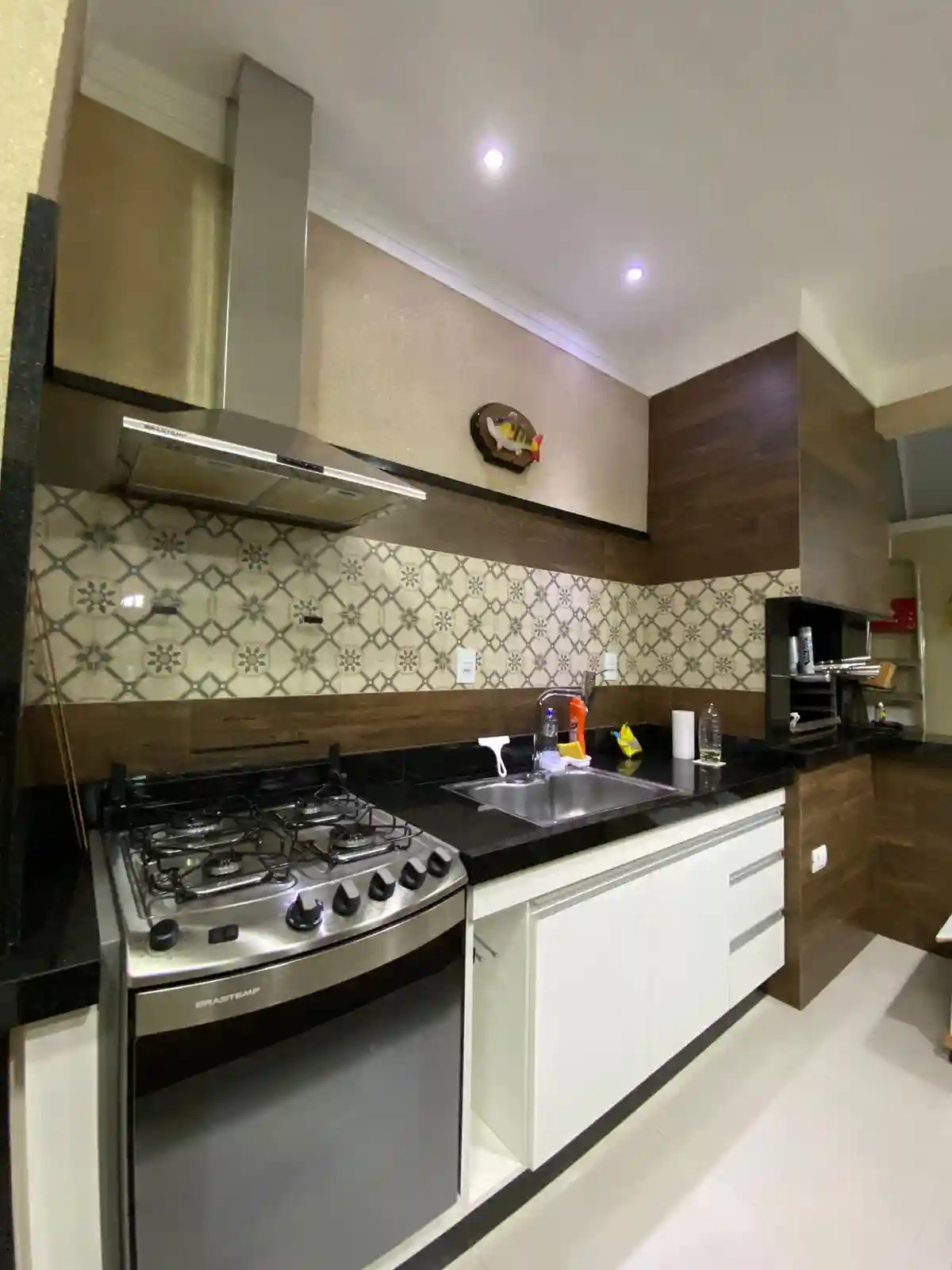 Casa de Condomínio com 3 quartos à venda, 235m² — foto 9 de 30