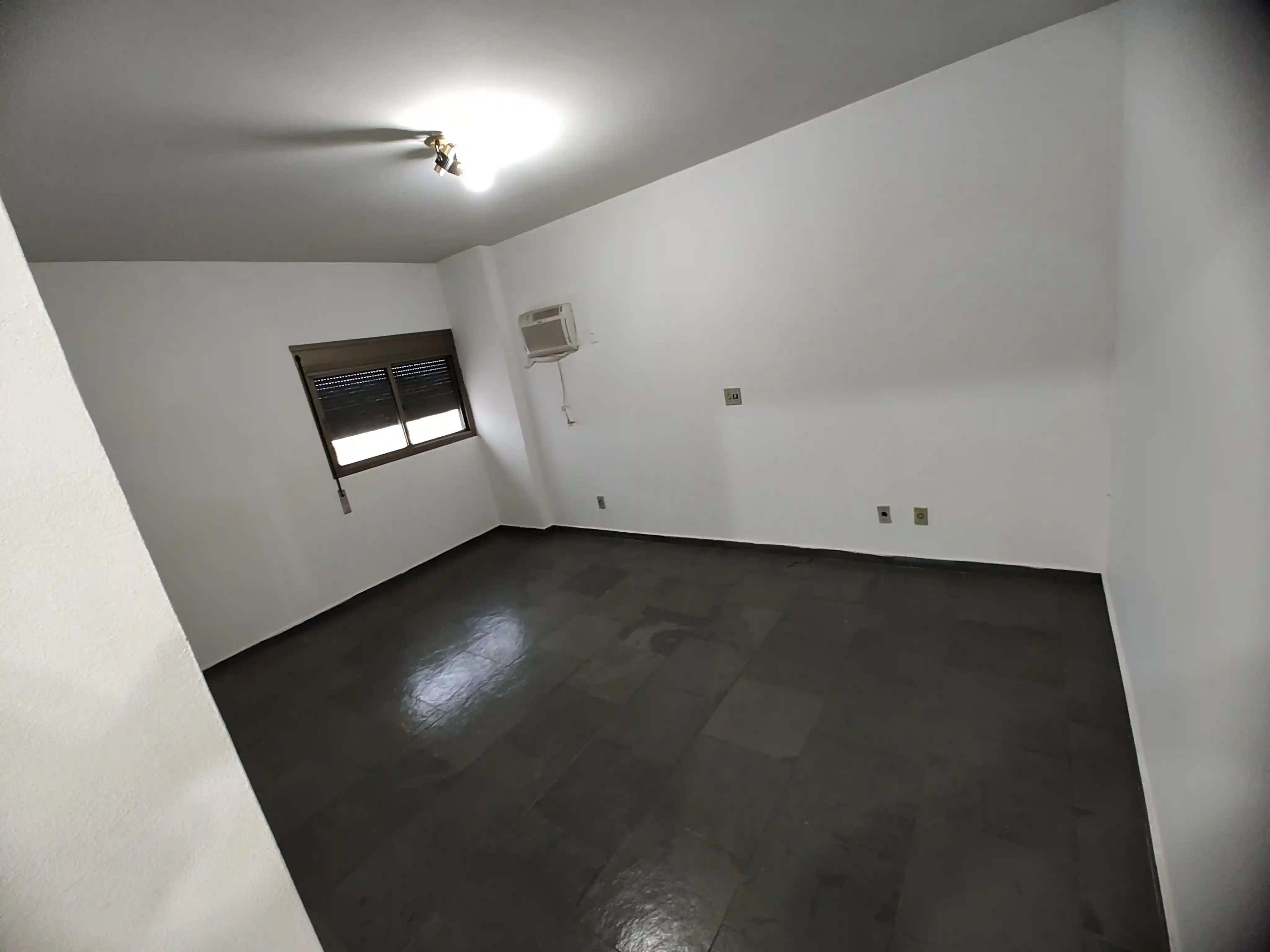 Apartamento com 4 quartos à venda, 235m² — foto 21 de 26