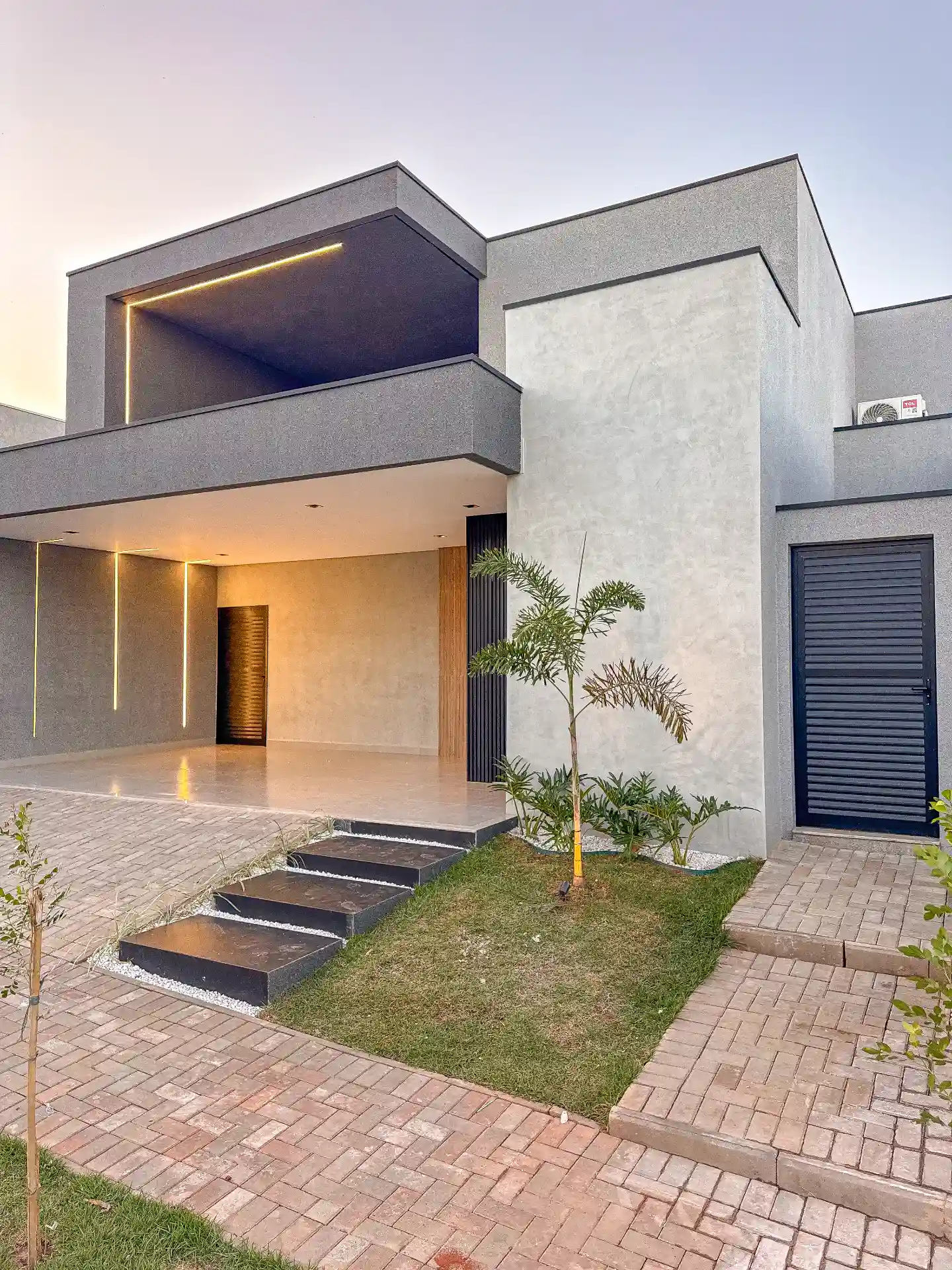 Casa de Condomínio com 3 quartos à venda, 156m² — foto 3 de 30