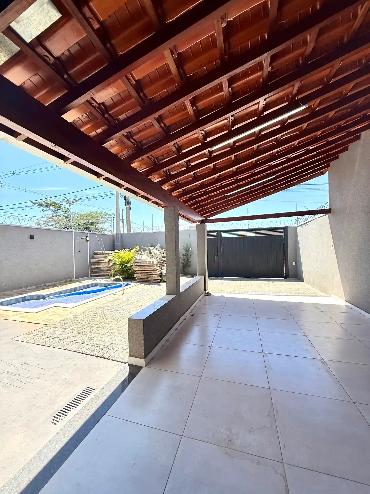 Casa com 3 quartos à venda, 200m² — foto 4 de 16