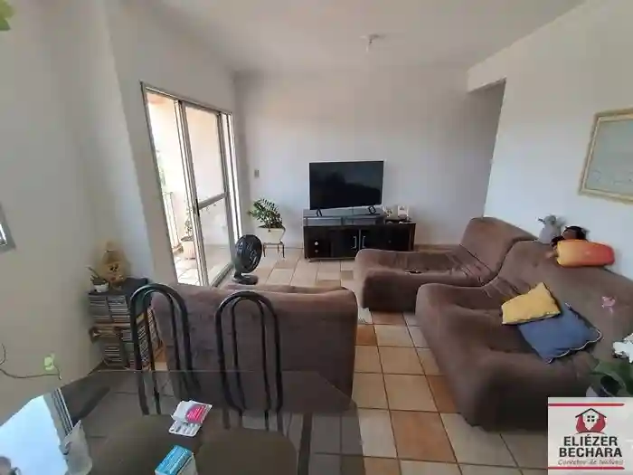 Apartamento com 2 quartos à venda, 70m² — foto 3 de 32