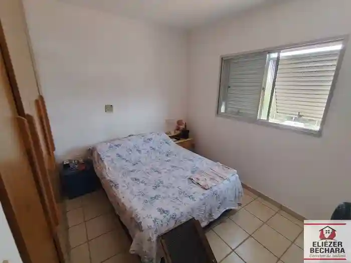 Apartamento com 2 quartos à venda, 70m² — foto 15 de 32