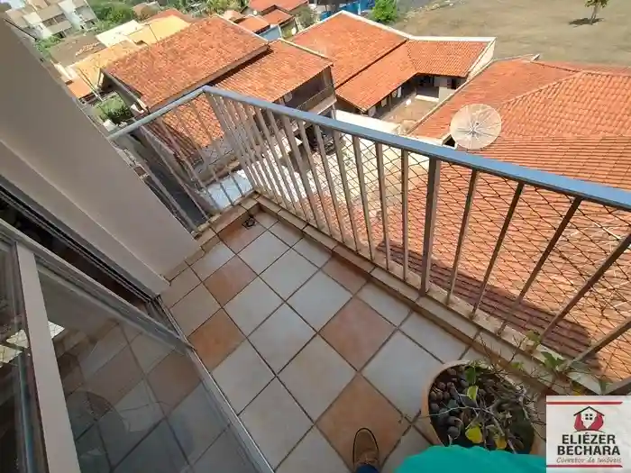 Apartamento com 2 quartos à venda, 70m² — foto 13 de 32