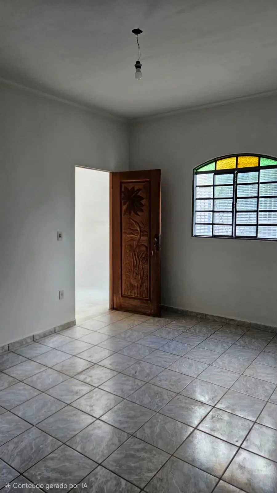 Casa com 2 quartos à venda, 200m² — foto 3 de 13