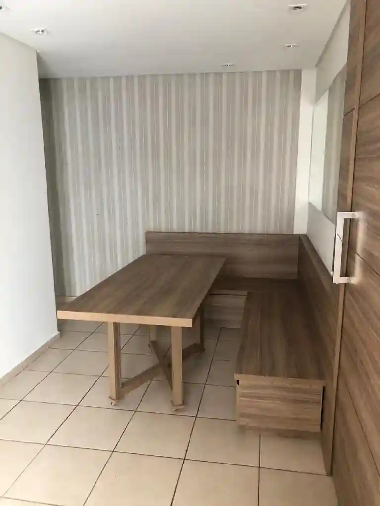 Apartamento com 3 quartos à venda, 10m² — foto 3 de 18