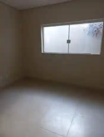 Casa Comercial com 5 quartos para aluguel, 200m² — foto 4 de 11