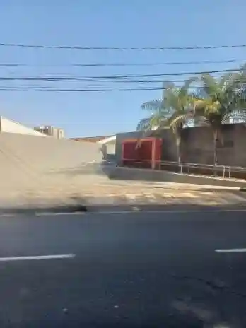 Casa Comercial com 5 quartos para aluguel, 200m² — foto 10 de 11
