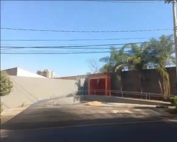 Casa Comercial com 5 quartos para aluguel, 200m² — foto 11 de 11