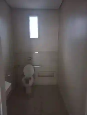 Casa Comercial com 5 quartos para aluguel, 200m² — foto 7 de 11