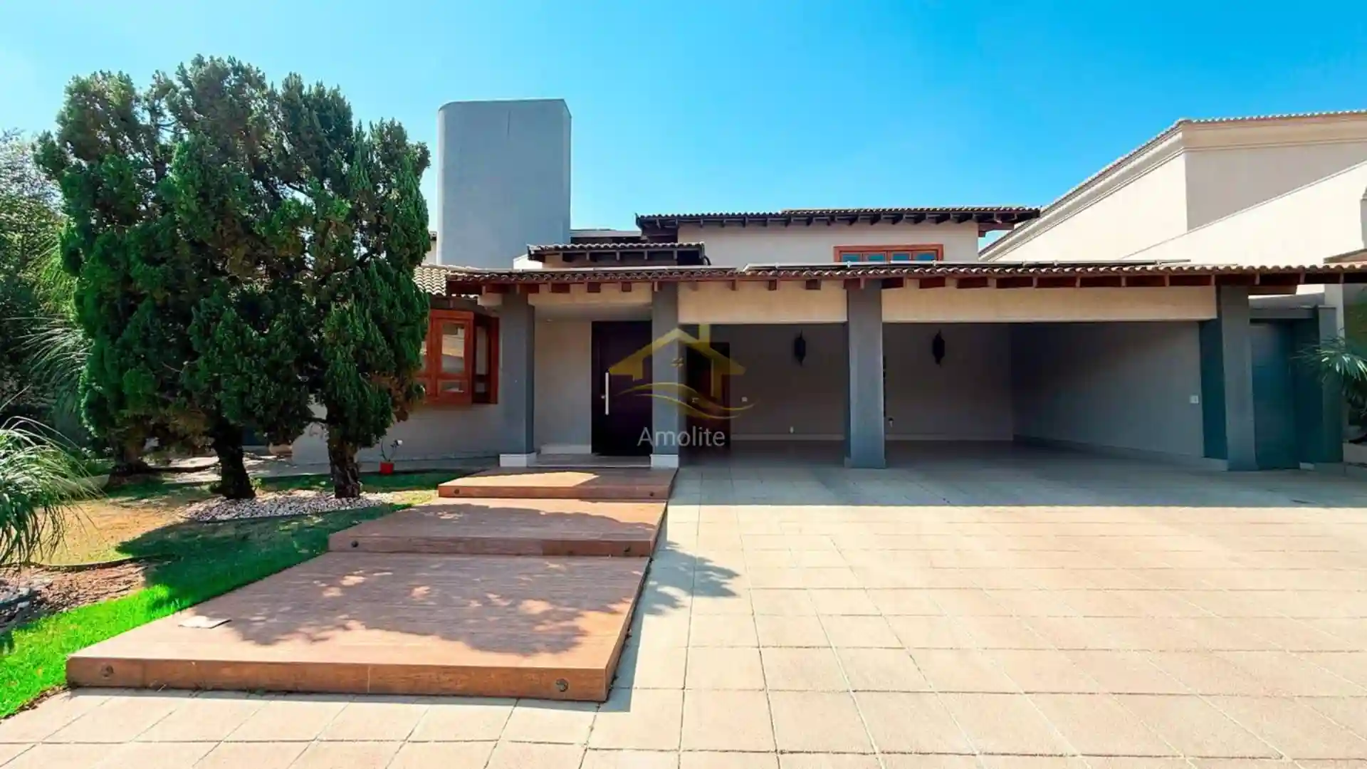 Casa de Condomínio com 3 quartos à venda, 580m² — foto 1 de 37