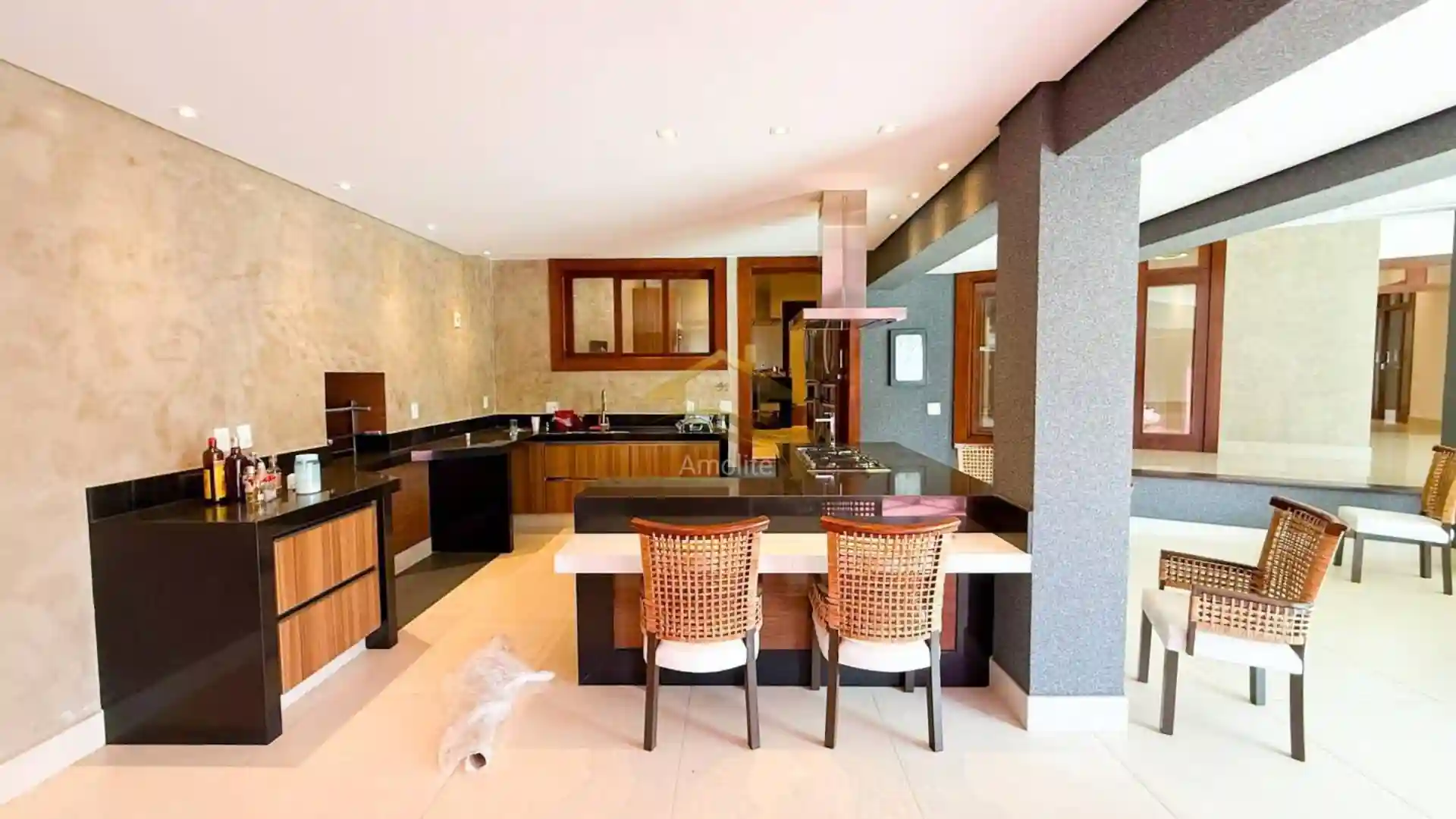 Casa de Condomínio com 3 quartos à venda, 580m² — foto 8 de 37