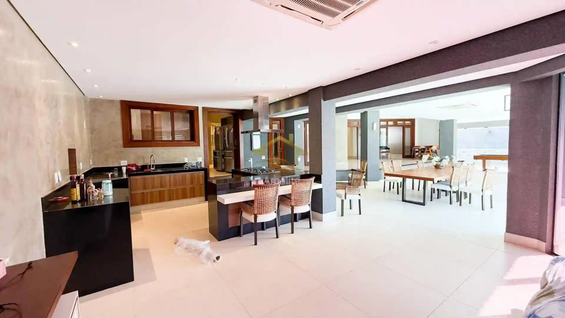 Casa de Condomínio com 3 quartos à venda, 580m² — foto 21 de 37