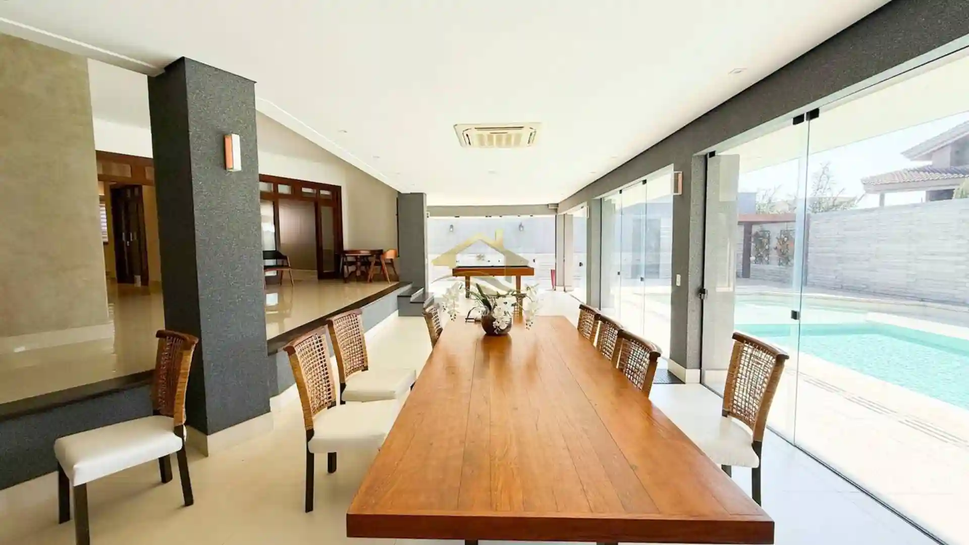 Casa de Condomínio com 3 quartos à venda, 580m² — foto 13 de 37