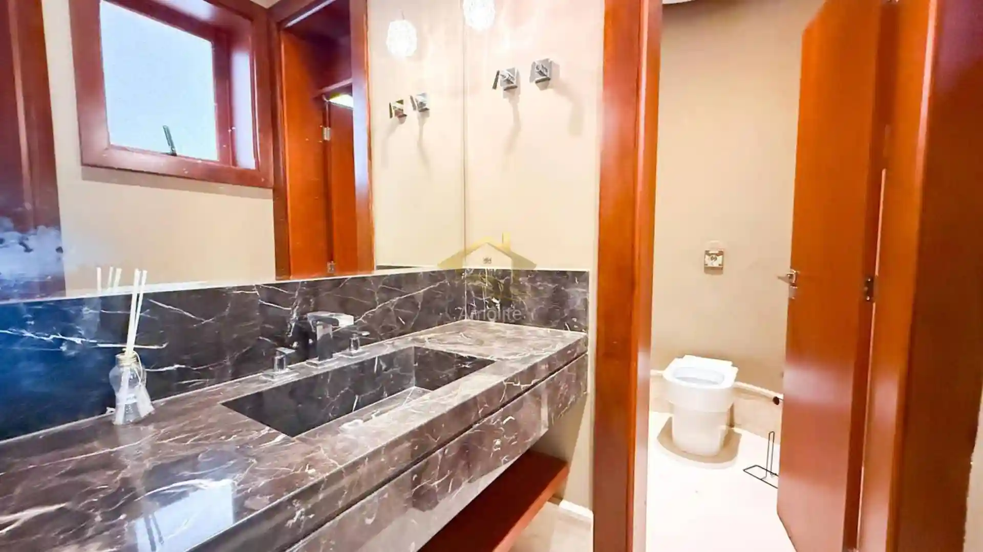 Casa de Condomínio com 3 quartos à venda, 580m² — foto 5 de 37