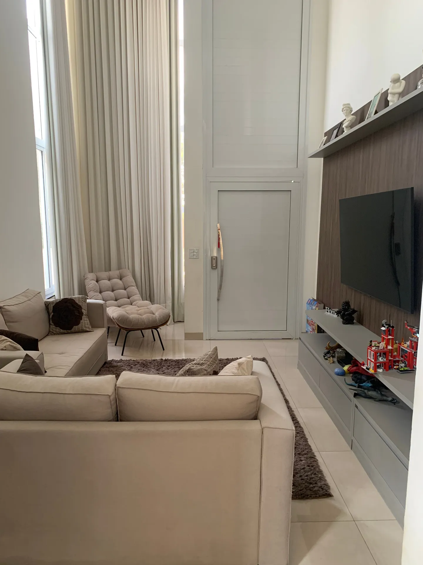 Casa de Condomínio com 3 quartos à venda, 245m² — foto 9 de 30