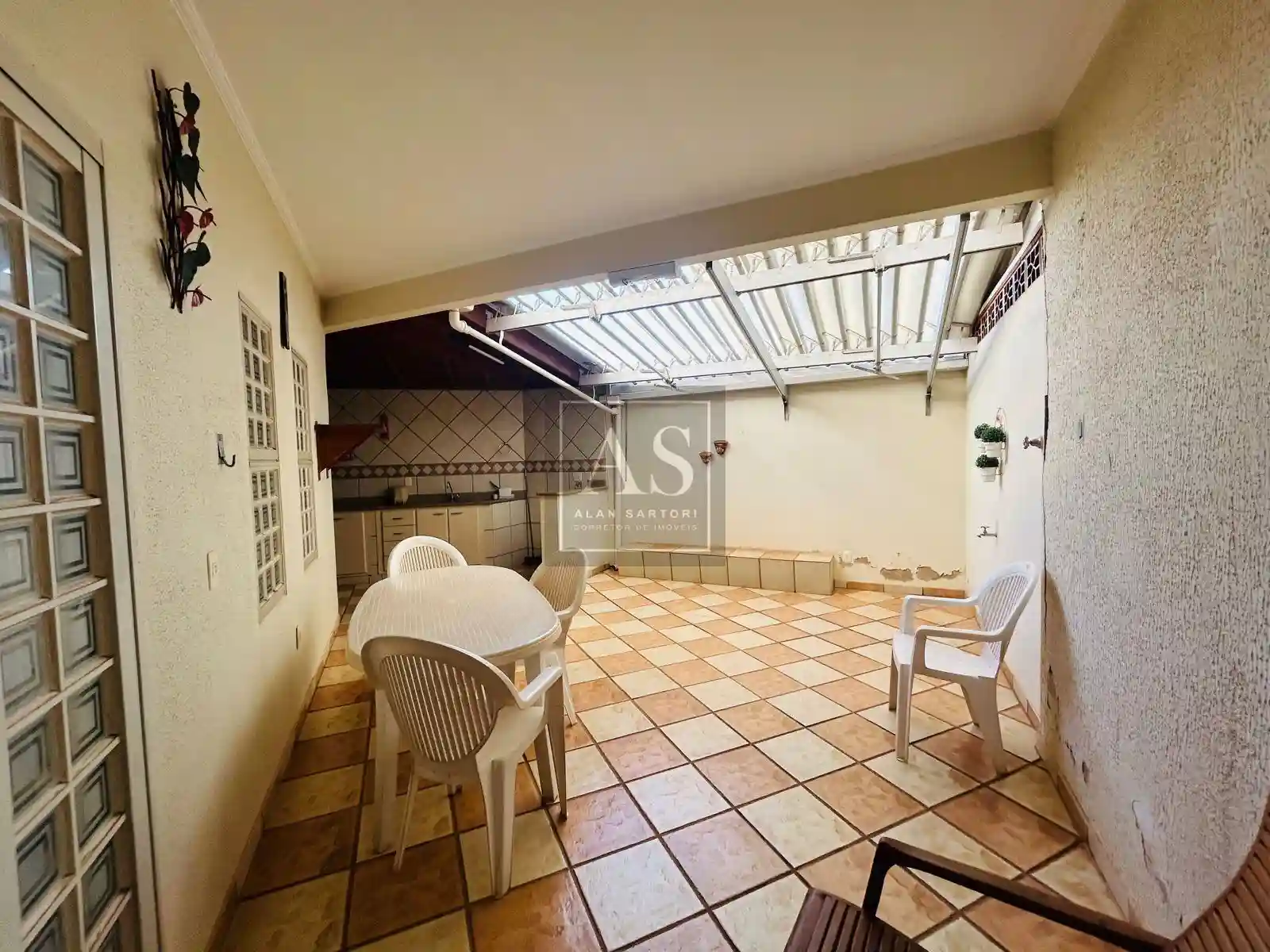 Sobrado com 3 quartos à venda, 274m² — foto 13 de 25
