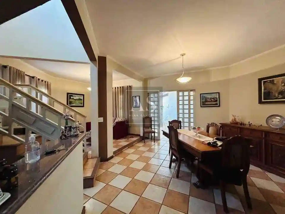 Sobrado com 3 quartos à venda, 274m² — foto 3 de 25