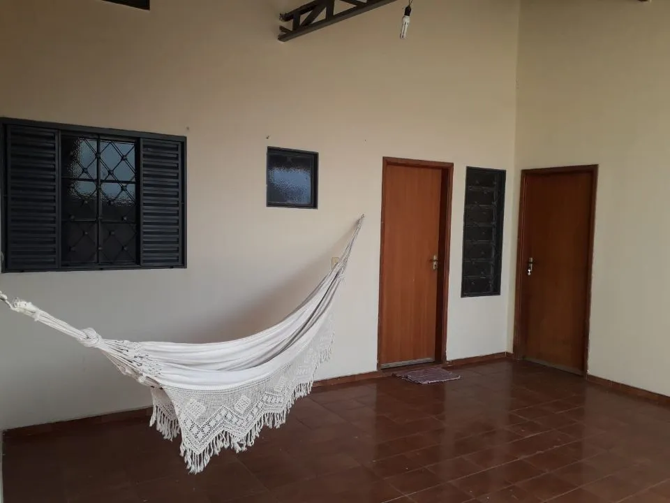Casa à venda — foto 3 de 5
