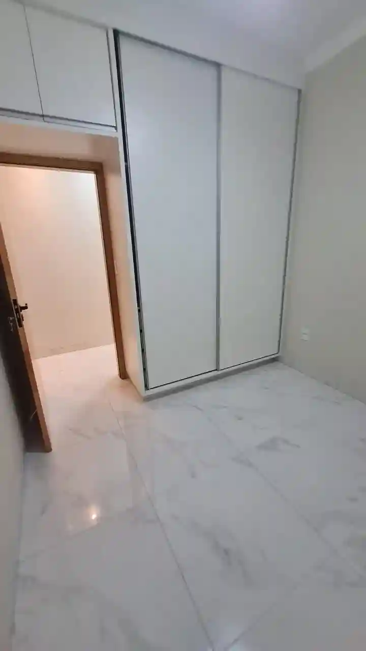 Casa com 3 quartos à venda, 10m² — foto 12 de 14